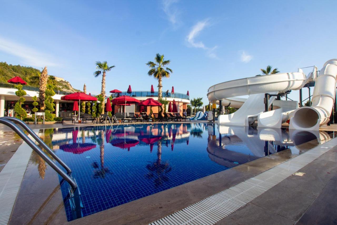 Noxinn Deluxe 5* Konaklı
