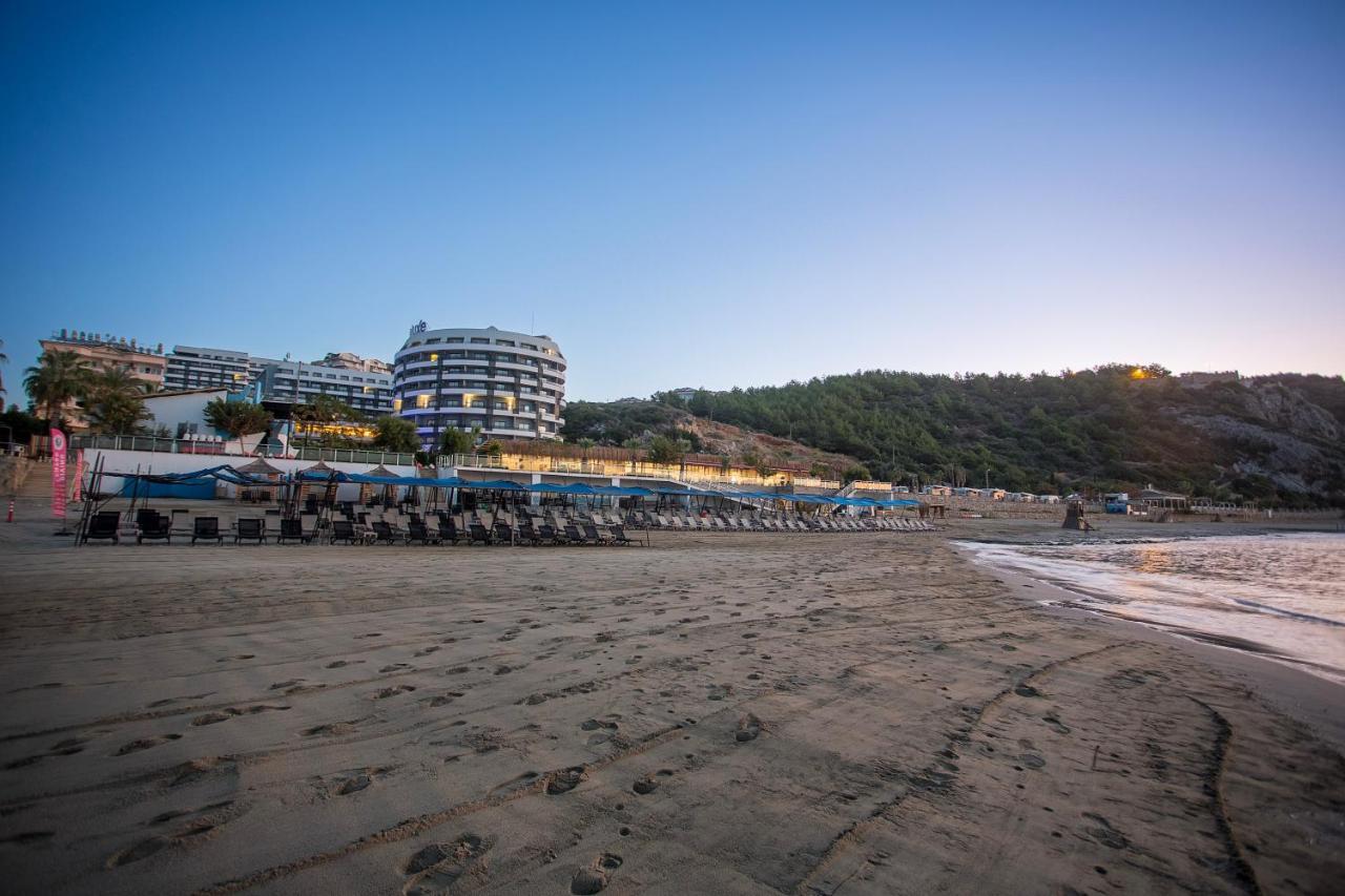 Noxinn Deluxe 5* Konaklı